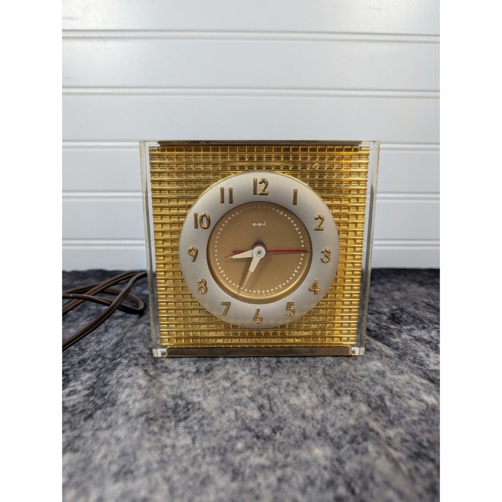 Vintage MCM Allied Precision Industries Model 100 Lucite Alarm Clock Working!